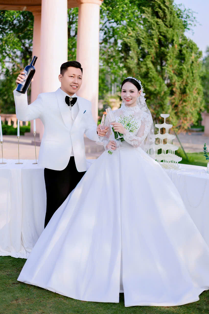 Wedding moment 3